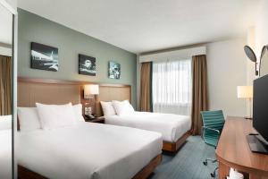 Two-Bedroom Family Room room in Hilton Garden Inn London Heathrow Airport