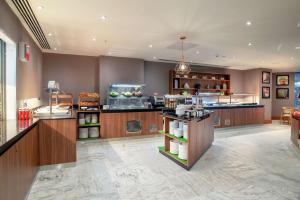 hilton garden inn london heathrow terminals 2 and 3