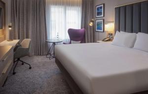 Executive King Room room in DoubleTree by Hilton London Angel Kings Cross