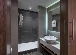 King Room with Stadium View - Disability Access room in Hilton Garden Inn Manchester Emirates Old Trafford