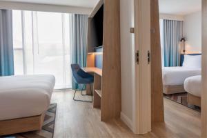 Family Connecting Rooms room in Hampton by Hilton York Piccadilly