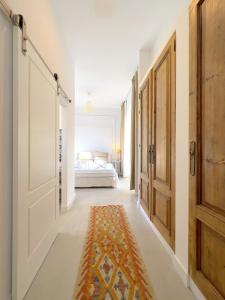 Hacienda Clavero Three Patio Apartment