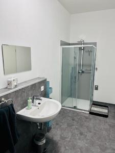 Moderne Maisonettewohnung2 ZimmerKücheBad #1