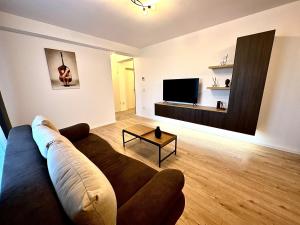 4FriendsCoresiBrasov Z