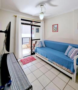 AM-303 Dpto a 50m del mar en centro de Bombinhas