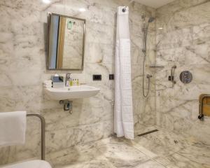 Queen Room - Mobility Access room in Hilton Garden Inn Isparta