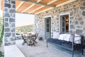Pavlaina Complex of Traditional Residences in Nisyros. Enjoy the garden and the Sea View
