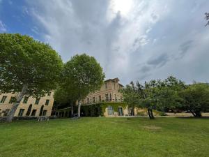 Appartements Mont Ventoux-Chateau Gipieres app nr 9 : photos des chambres