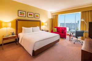 King Guest Room room in Hilton Warsaw City Hotel