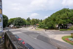 AAA Apartments & Rooms