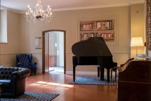 Grand Hotel Villa Torretta, Curio Collection by Hilton