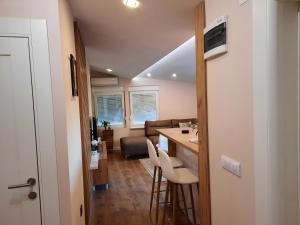 Dream Home, FREE GARAGE