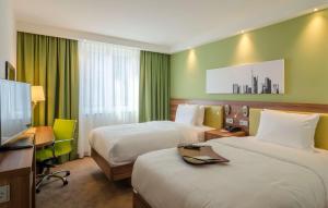 Twin Room room in Hampton By Hilton Hamburg City Centre