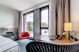 Queen Room room in Hilton Garden Inn Stuttgart NeckarPark