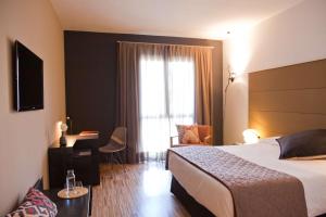 Superior King Room room in Alexandra Barcelona Hotel Curio Collection by Hilton