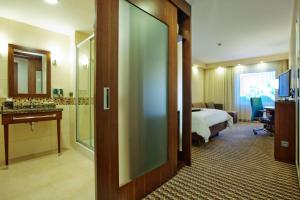 Queen Room with Sofa Bed - Non-Smoking room in Hampton by Hilton Ordu