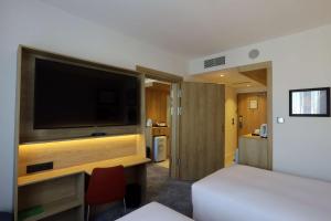 Family Connecting Rooms room in Hampton By Hilton Olsztyn