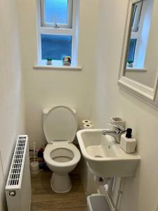 4 Bedroom Terrace house Near Town Center Wellingborough