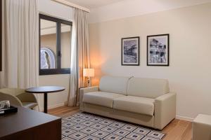 One-Bedroom Suite with Two Double Beds room in DoubleTree by Hilton Brescia