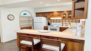 Villa Sonari 1, Great house 1 inside a private complex of 4 by Kivoya