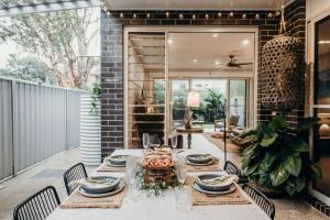 Gypsea at the Bay, 26b Achilles St - Wi-Fi , air con, luxury and linen