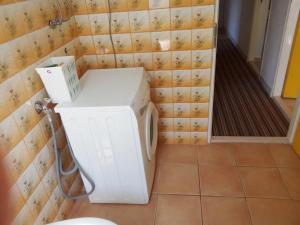 Apartments with parking space Mastrinka, Ciovo - 9428