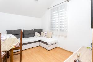 Apartments with parking space Marina, Trogir - 20016