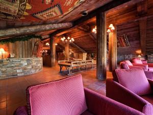 Spacious Alpine Retreat
