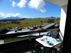 Studio 4 personnes Les Saisies, parking - FR-1-594-314