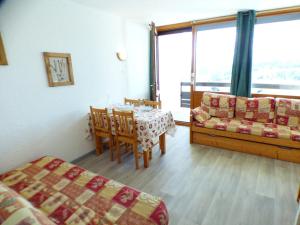 Studio 4 personnes Les Saisies, parking - FR-1-594-314