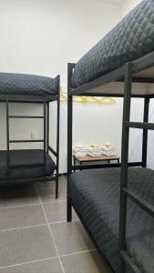 CHECK INN HOSTAL AEROPUERTO GDL