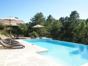 Appartements Gorgeous Apartment in Montauroux with Pool : photos des chambres