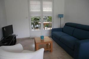 Appartements Gorgeous Apartment in Montauroux with Pool : photos des chambres