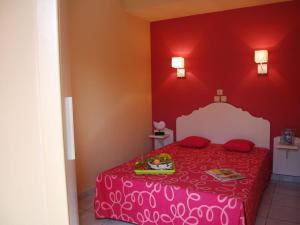 Comfortable apartment with terrace near sea