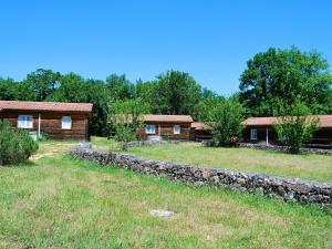 Maisons de vacances Cozy house with covered terrace : photos des chambres