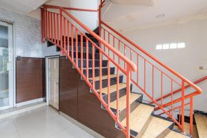 Alfa Guesthouse Serpong Mitra RedDoorz