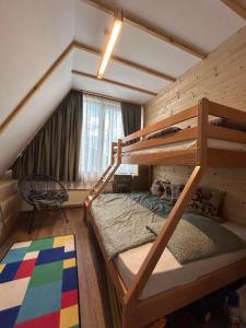Crna Ovca Lopatnica