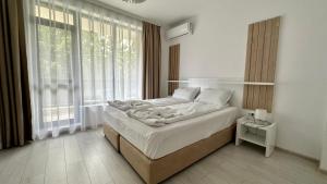 The Green Paradise Apartments