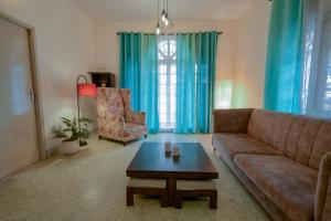 HomeSlice Nazaara, HomeStay in BTM
