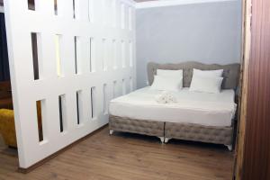 Double Room with Spa Bath room in biglife hotel