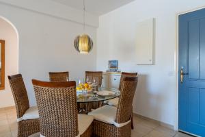 Tropical Paradise in Harbour Paphos, Central & Close to Beach