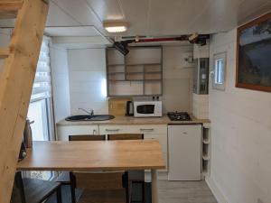 Tentes de luxe Tiny House proche de la plage sans draps ni serviettes : photos des chambres