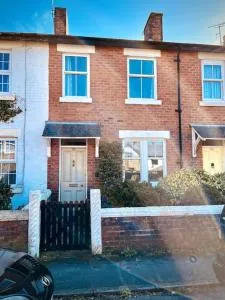 The Lytham Cottage - Moss Side