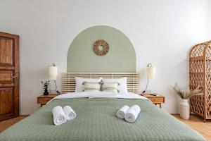 Blue Peace Downtown Apartment