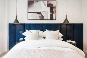 The Modern Glasshouse