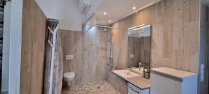 La Perle studio avec kitchenette et jacuzzi