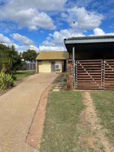 Clermont Guest House - Pet friendly