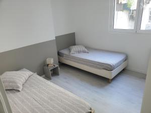 Appartements T4 centre Lourdes : photos des chambres