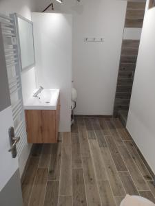 Appartements T4 centre Lourdes : photos des chambres