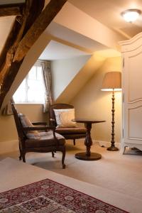 Hotels Logis Hotel De France : photos des chambres